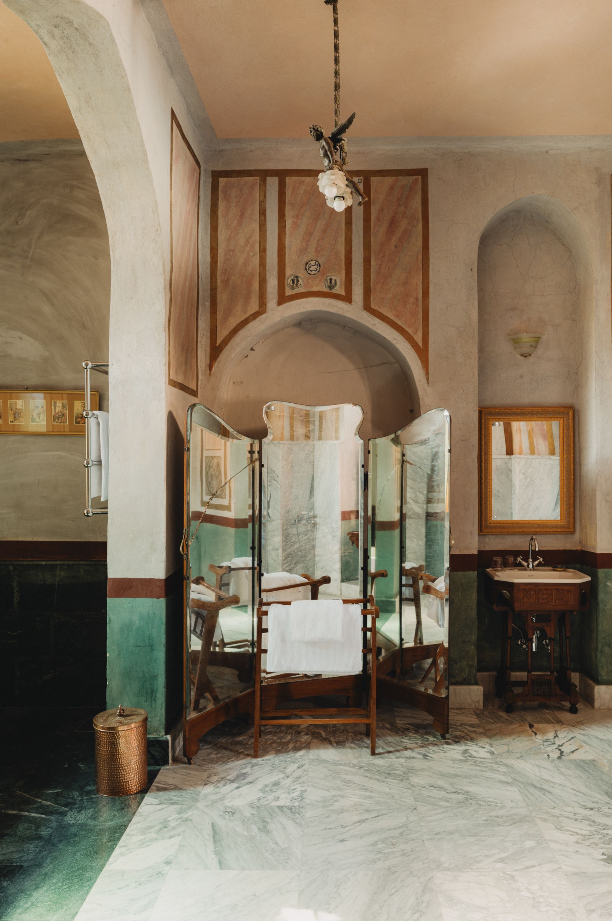 Al Moudira Hotel
