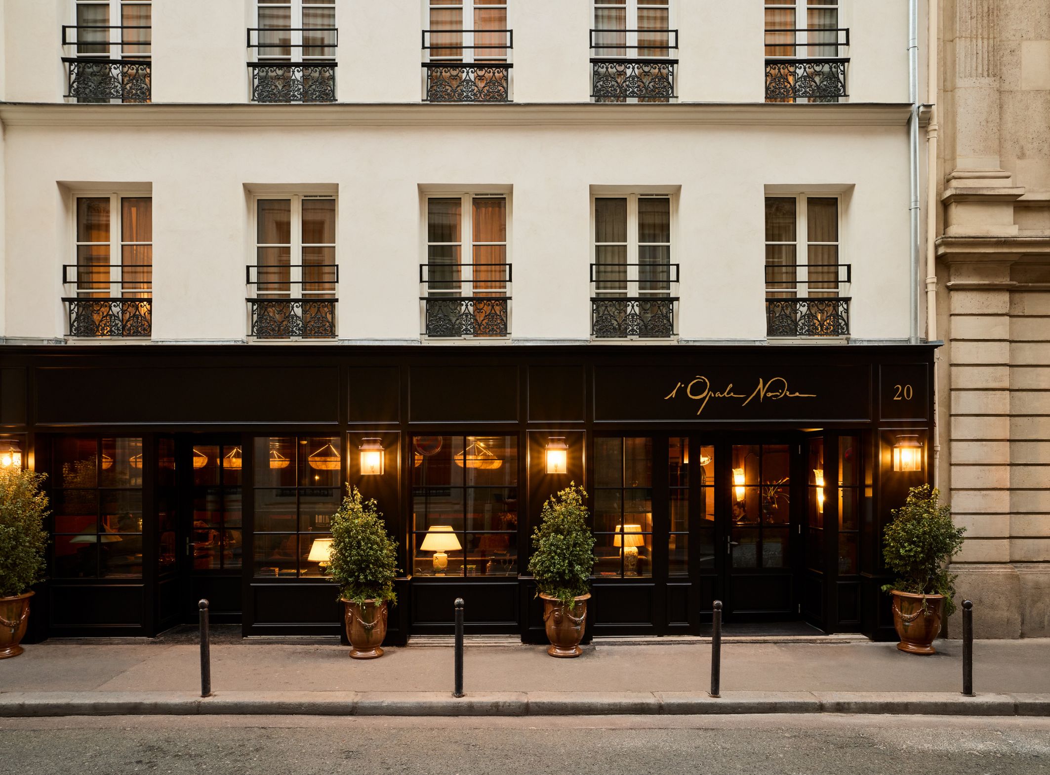 L�OPALE NOIRE